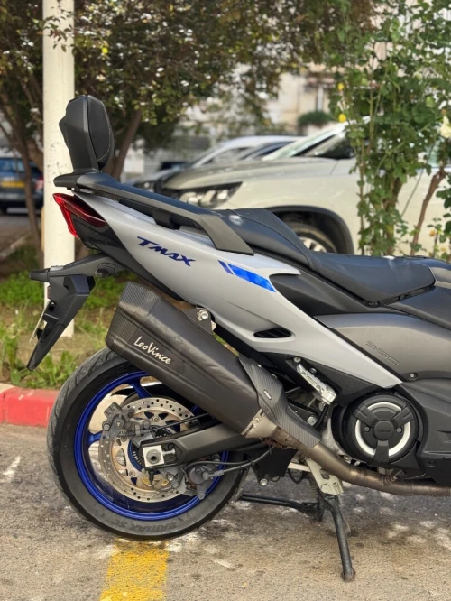 Yamaha T MAX 