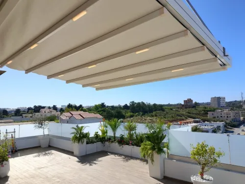 Pergola Bâche PVC Rétractable Motorisée