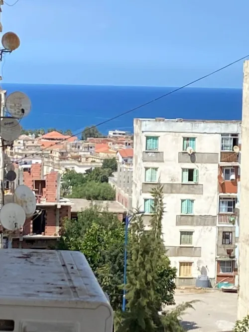 Location vacances Appartement F4 Skikda Collo