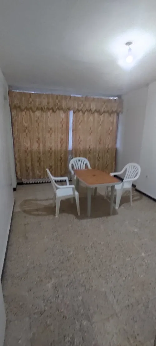Location vacances Appartement F4 Skikda Collo