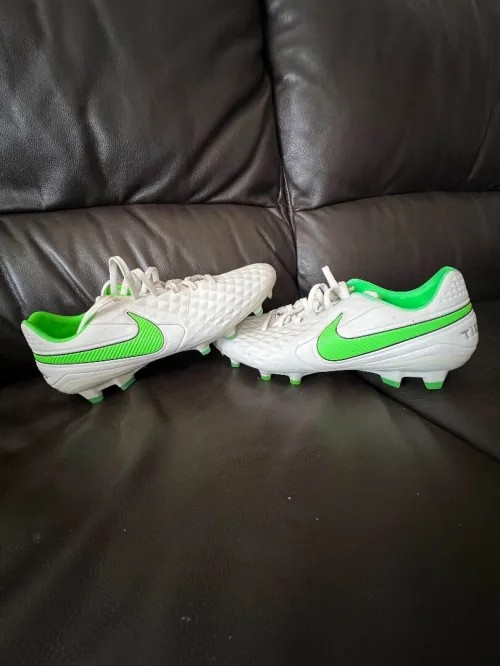 Soulier football