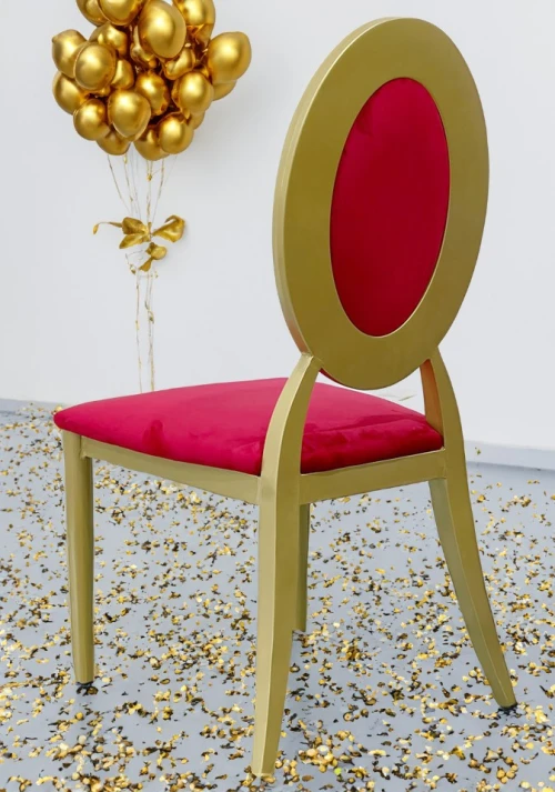 CHAISE MEDAILLON
