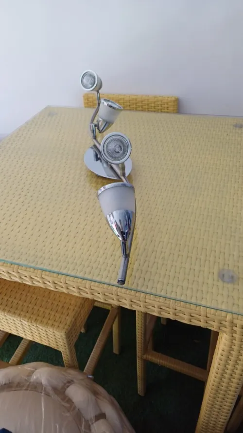 ***NOUVEAU*** VENTE EN GROS LUSTRE EN METAL Ref : 432/4878(D)