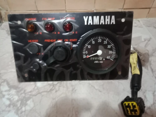Tableau de bord YAMAHA  IN BORD 