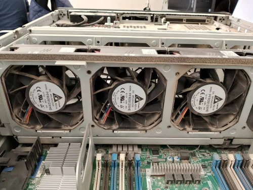 ProLiant ML350 Gen9
