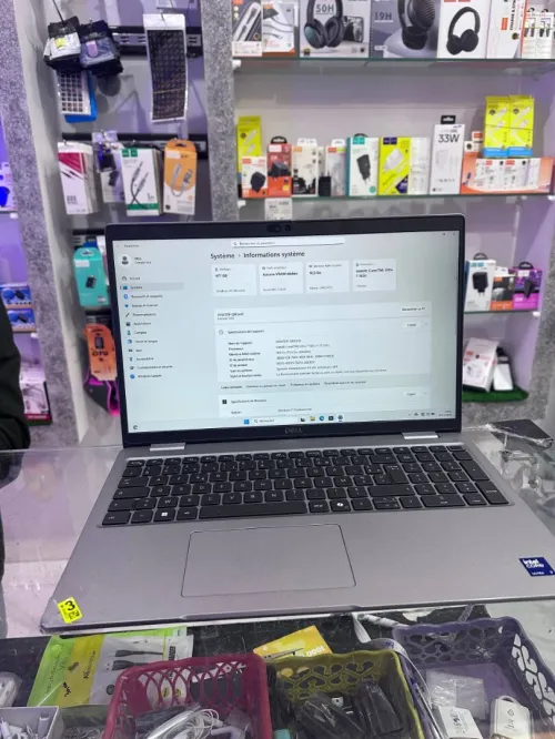 DELL LATUTUDE 5550