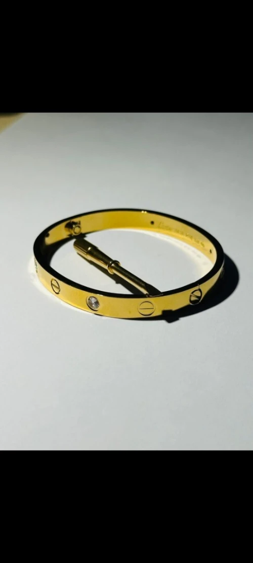 Bracelet cartier love avec son tourne vise