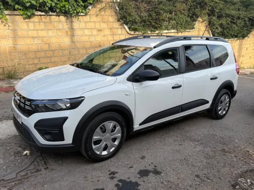 Dacia Jogger 2025 Essential 7 places Diesel