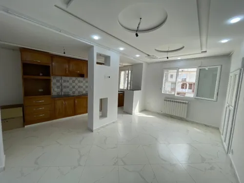 Location Appartement Niveau de villa F3 Alger Hydra
