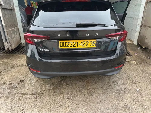 Skoda Fabia 2022 Style (avec toit panoramique)