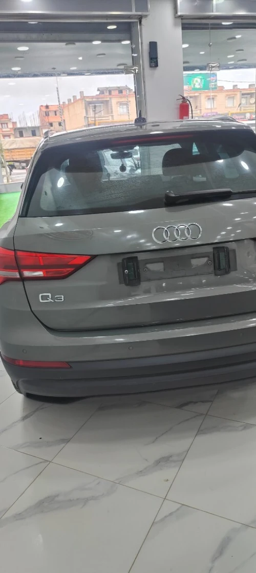Audi Q3 2019 Ambition