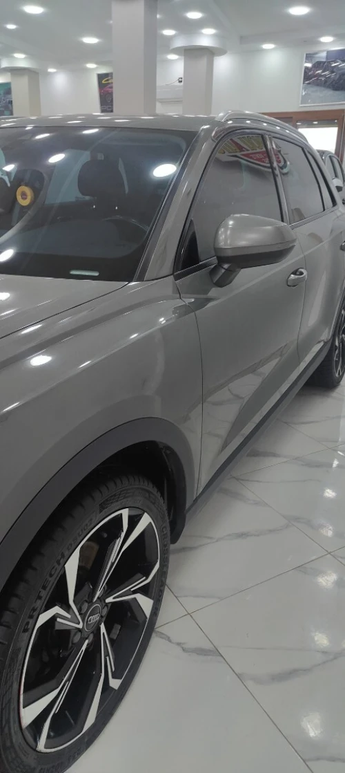 Audi Q3 2019 Ambition