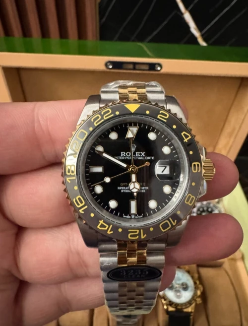 "Montre Rolex GMT Master 2 Two Tone "Master Copy