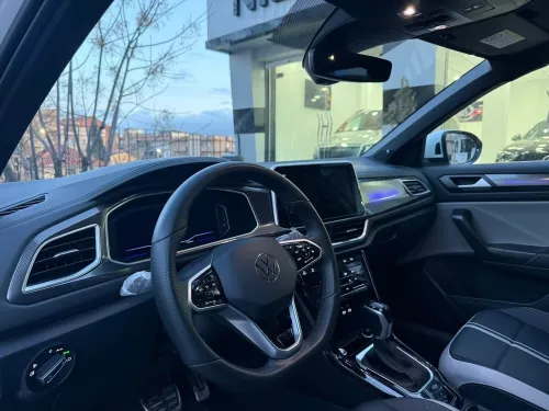 Volkswagen T-Roc 2025 R-Line 