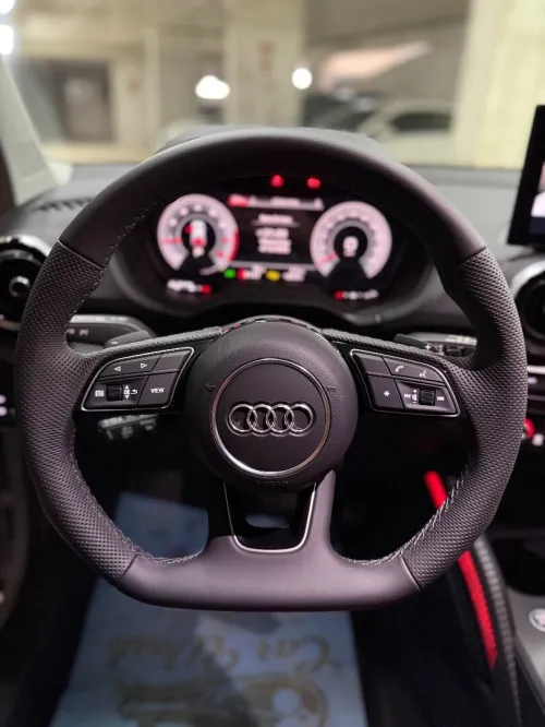 Audi Q2 2026 S line