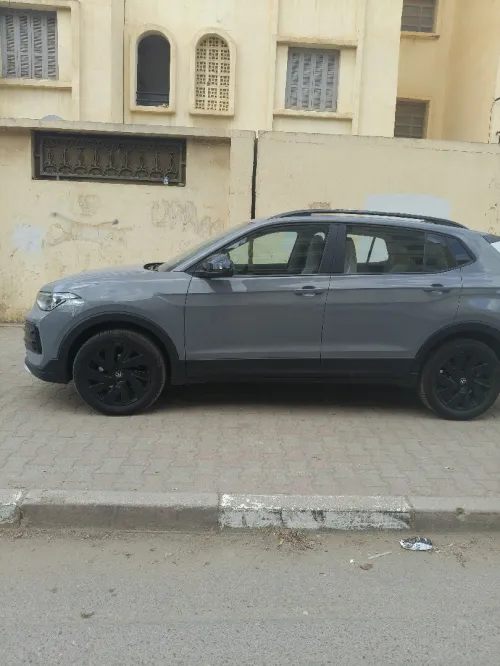 Volkswagen Tahru 2025 XR 1.5 mpi