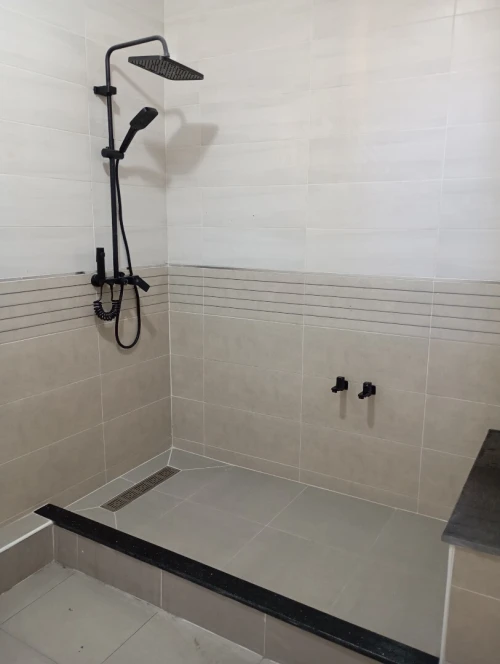 Construction douche italienne carleur et plomberie