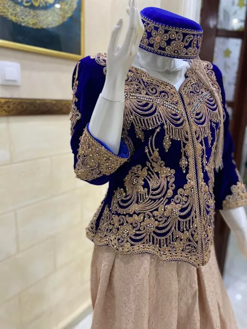 02 Caftan Mariage, Karakou Traditionnel et Robe Soirée.