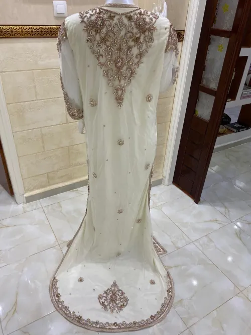 02 Caftan Mariage, Karakou Traditionnel et Robe Soirée.