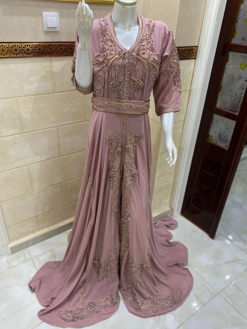 02 Caftan Mariage, Karakou Traditionnel et Robe Soirée.
