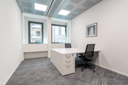 Bureau privé à louer pour 1 personne à Algiers, Hydra