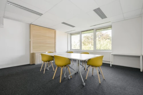 Bureau privé à louer pour 4 personnes à SETIF, Park-Mall Centre