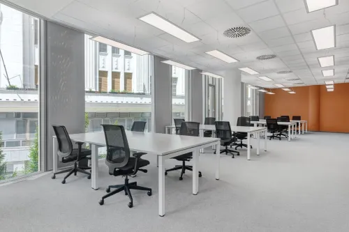 Bureau en espace ouvert à louer pour 15 personnes à Algiers, Bunyan Hydra