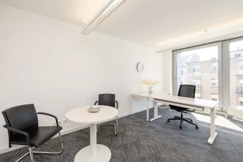 Abonnements flexibles de bureaux en location à Algiers, Regus Said Hamdine