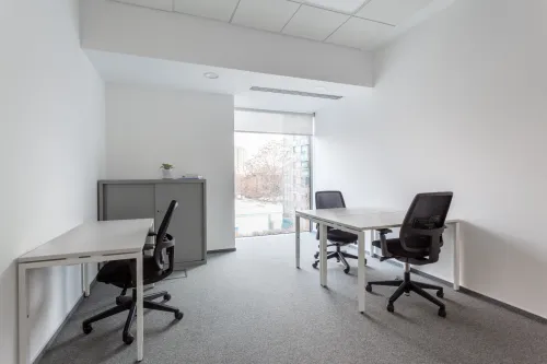 Bureau privé à louer pour 2 personnes à Algiers, Spaces Said Hamdine