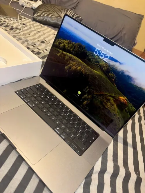 MacBook Pro 2023 M2 16inch