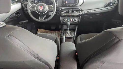 Location FIAT TIPO (boîte automatique)