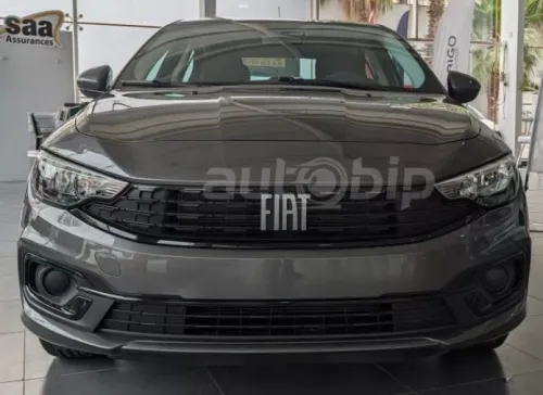 Location FIAT TIPO (boîte automatique)