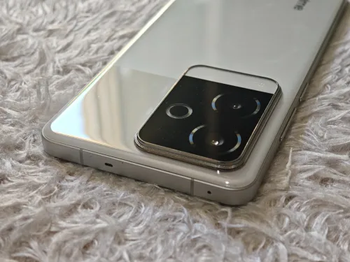 Realmi GT 6