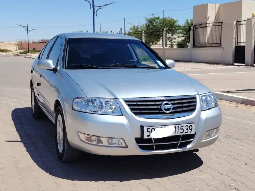 Nissan Sunny 2015 B10