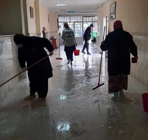 Entreprise de nettoyage à domicile sur Alger & environs: femme de ménage, société de vitrage ponçage
