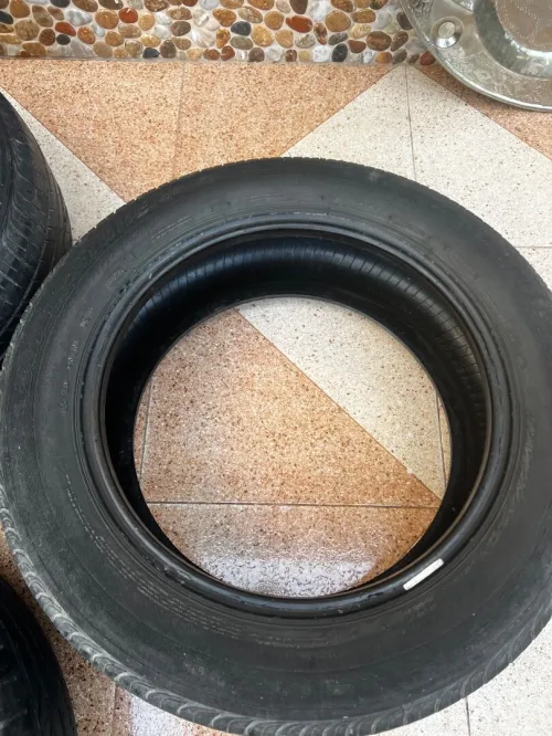 Pneus 205/60R16 bridgestone