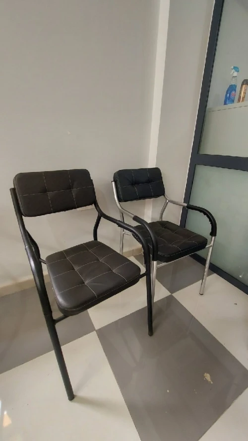Chaise visiteur 