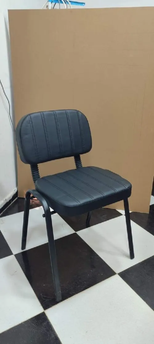 Chaise visiteur 