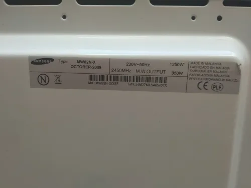 Four Micro-ondes Samsung *KABA*