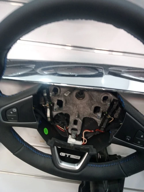 Volant en cuir multifonction original - Dacia Stepway / Renault Clio 4 & Megane 3