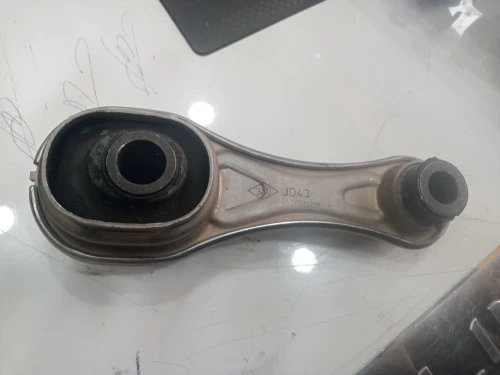 Support Moteur Inférieur (Biellette en 8) ORIGINE Renault - Stepway / Symbol / Logan 2