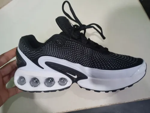 Air max Dn