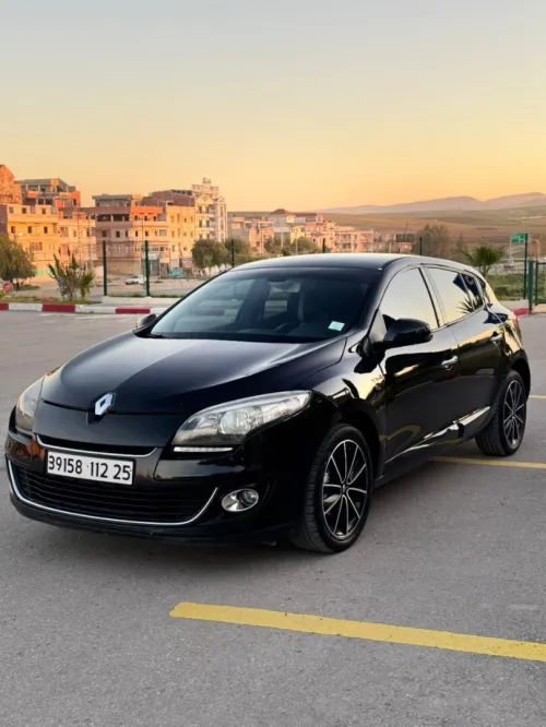 Renault Megane 3 2012 Play