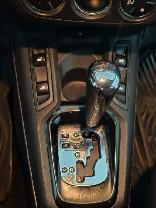 Peugeot 301 2013 Allure