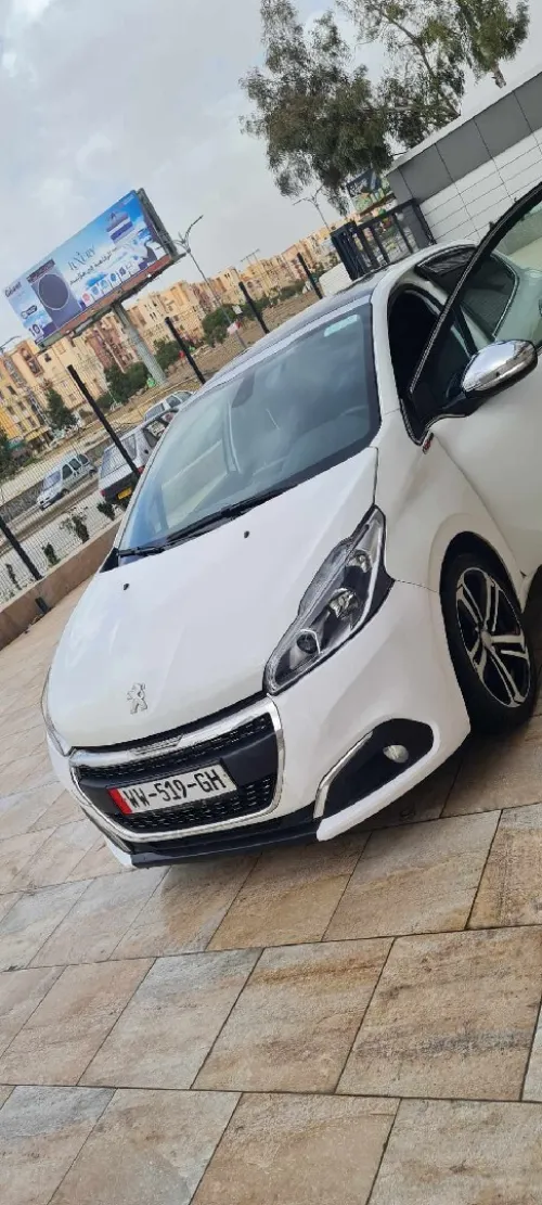 Peugeot 208 2016 GT Line