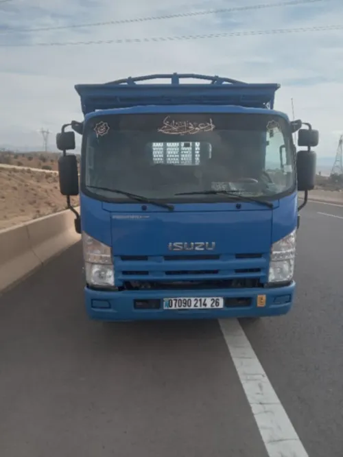 Isuzu super jambo Npr 71 2014