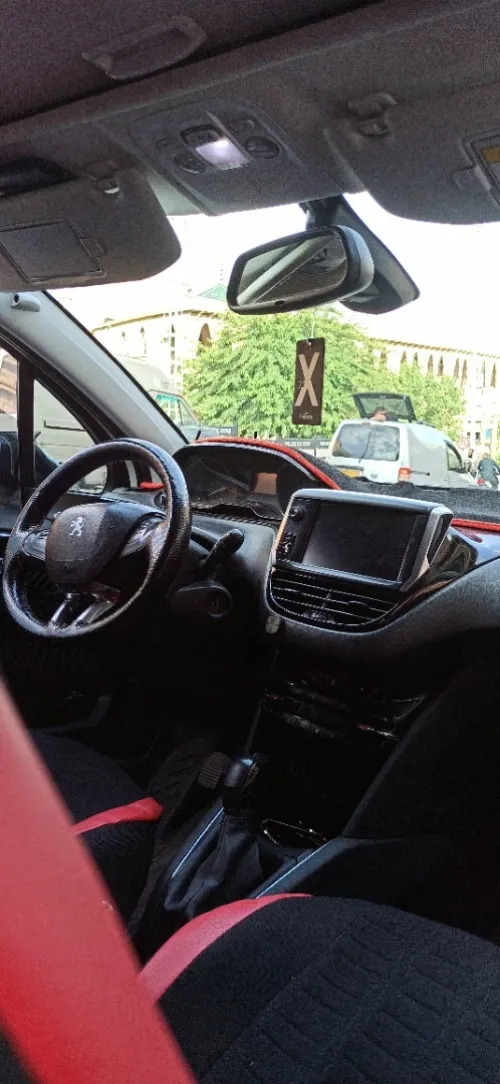 Peugeot 208 2020 Allure Facelift
