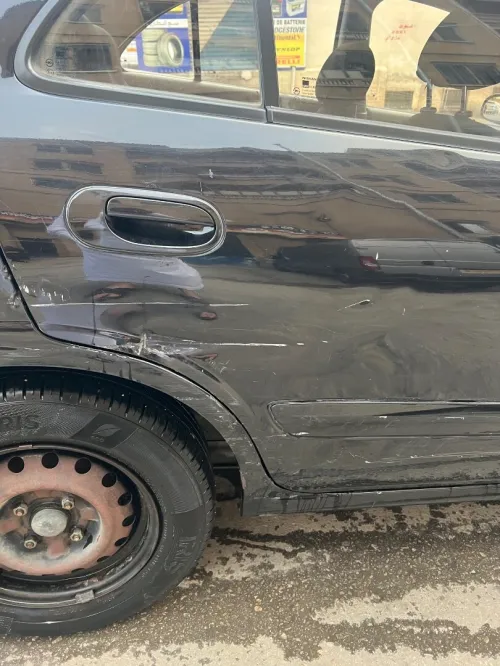 Nissan Sunny 2012 B10