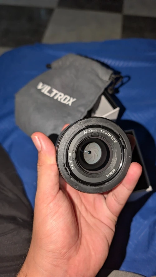Caméra Sony zve10 ii+ kit lens 16-55 mm + objectif viltrox 33 mm 1.4