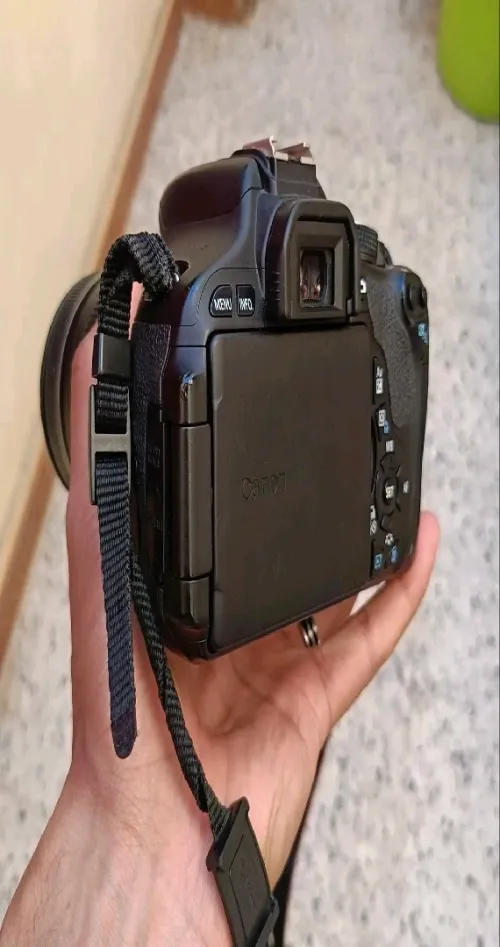 Canon 600d 14k Lobjectif 18_135mlm
